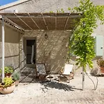 Luna Guest house