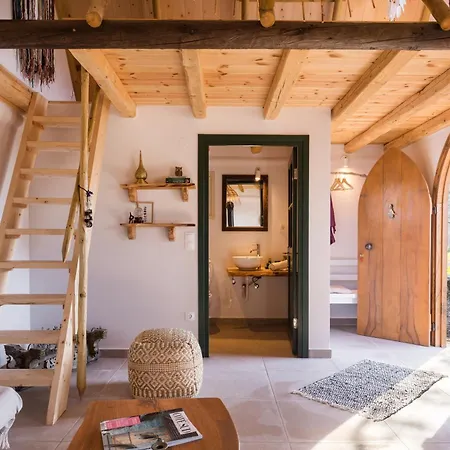 Luna بيت ضيافة Faiakes