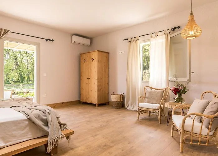 بيت ضيافة Luna Faiakes